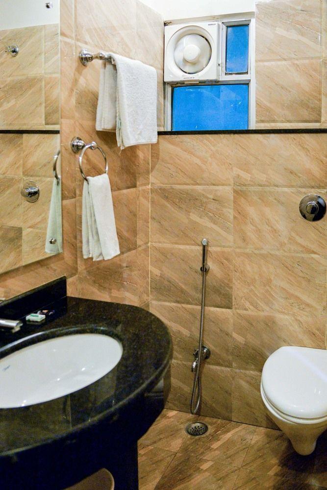 Hotel Janki International By Keymagics Varanasi Exterior foto
