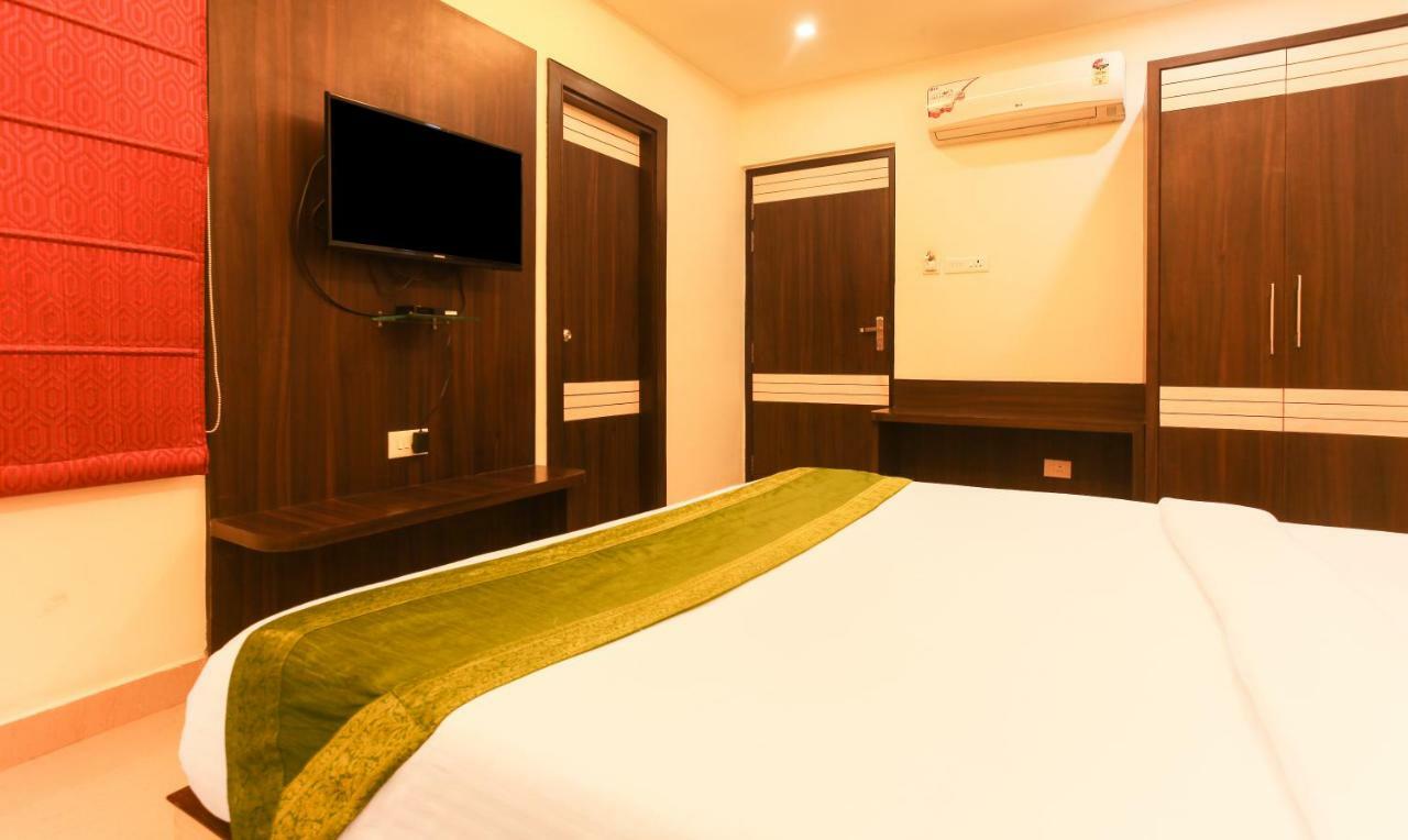 Hotel Janki International By Keymagics Varanasi Exterior foto