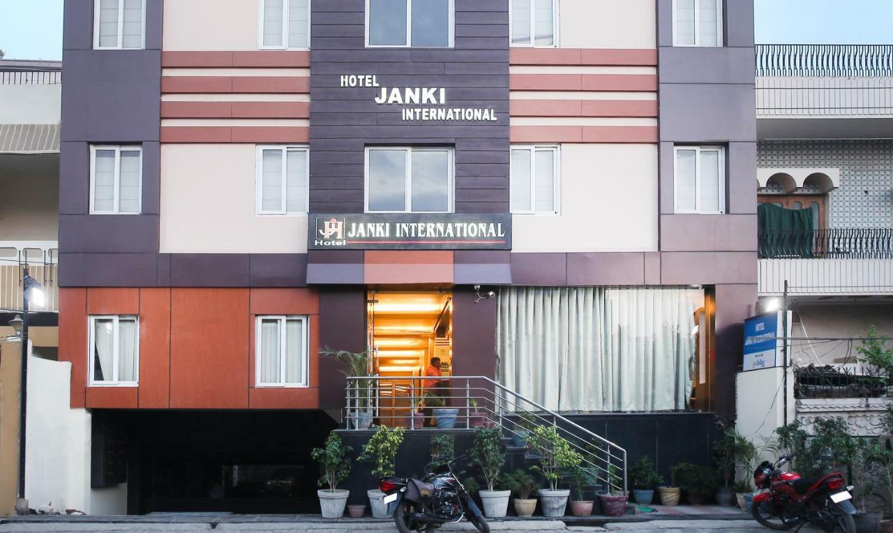 Hotel Janki International By Keymagics Varanasi Exterior foto